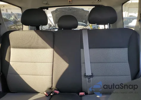 2006 Ford Escape Xlt from USA, damaged, VIN 1FMYU03167KA60693